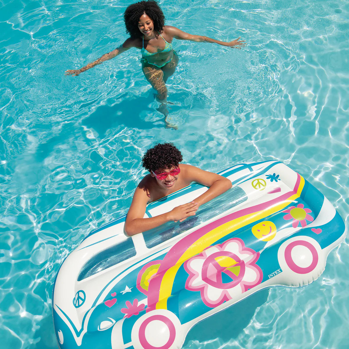 Colchoneta Inflable Furgoneta Hippie Intex - Image 4