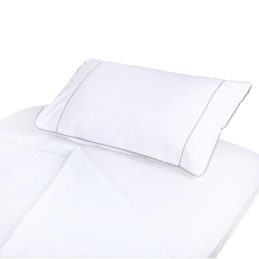 Juego De Sábanas Playard Lisas Más Funda Blanca Borde Gris Infanti